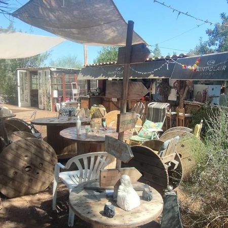Mobilhome Vintage Dans Camping A La Ferme Ponteilla Екстер'єр фото